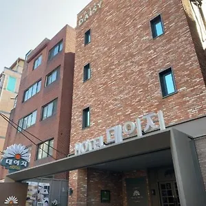 モーテル Local Friends Hotel Sinchon, ソウル特別市